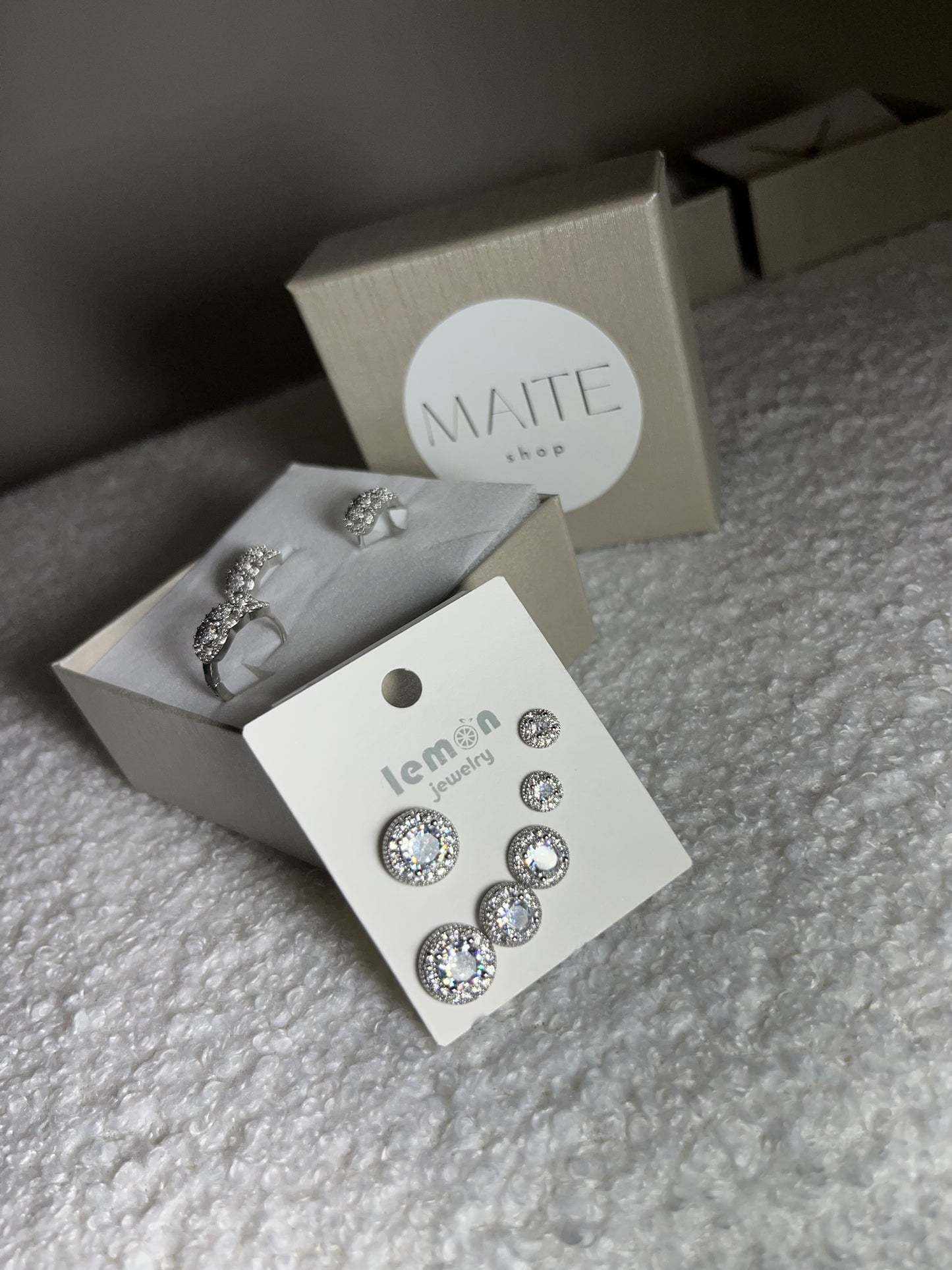 ORECCHINI “LUMINA VITAE” medi