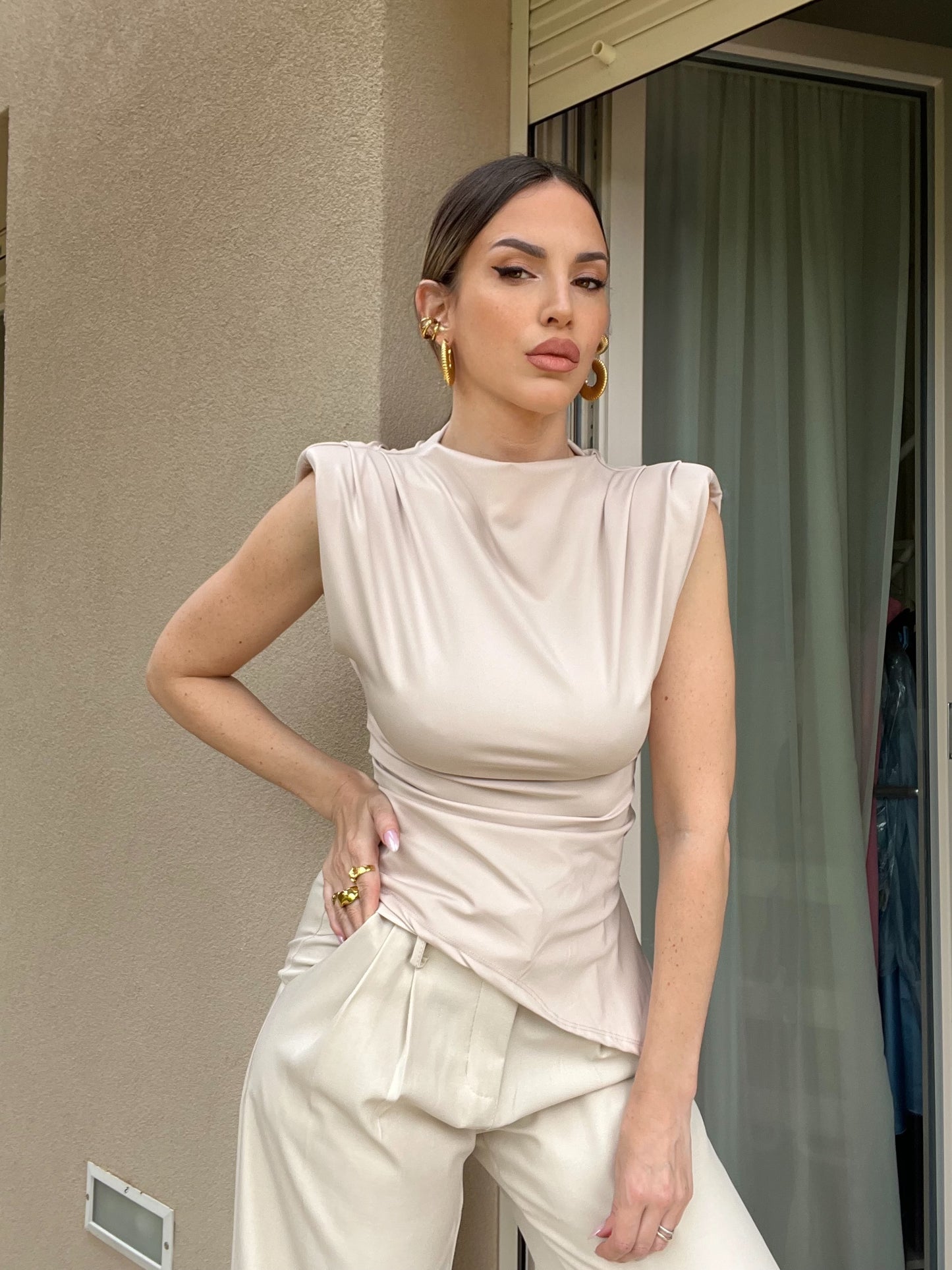 TOP ISABEL