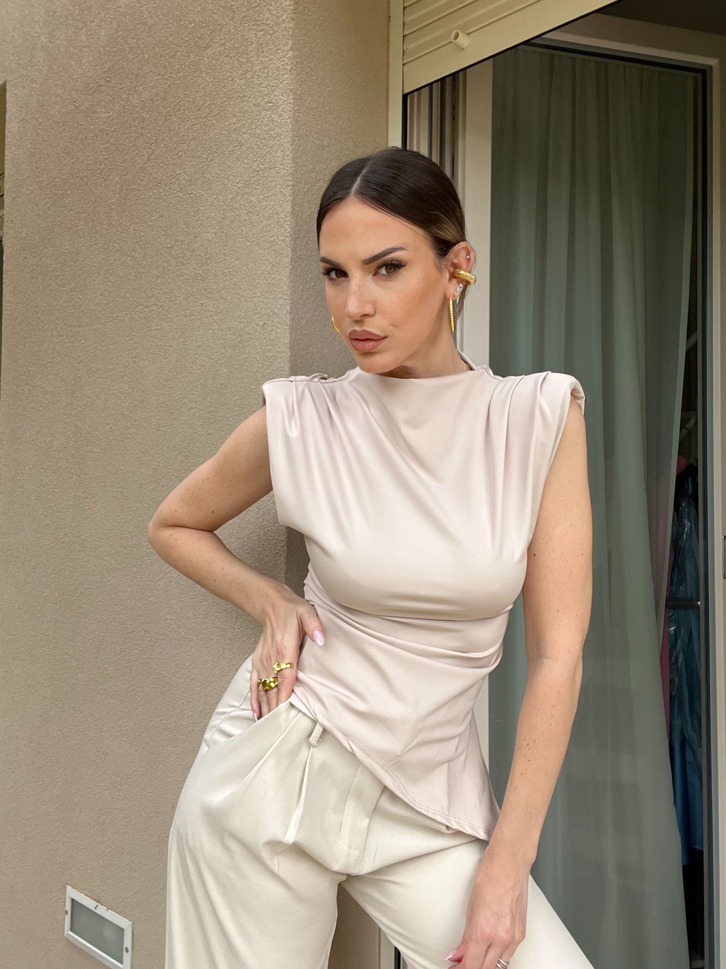TOP ISABEL