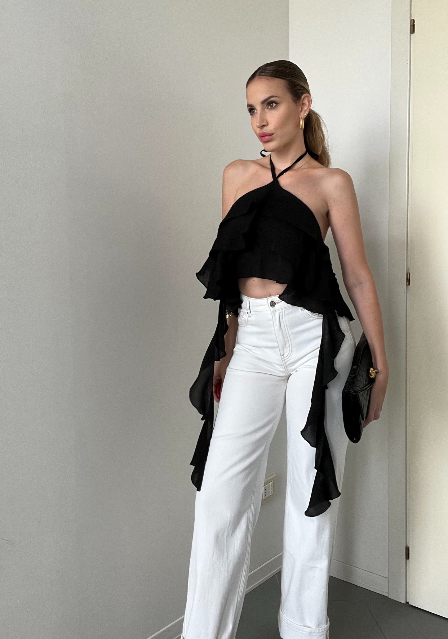 TOP NEREA VOLANT NOIR