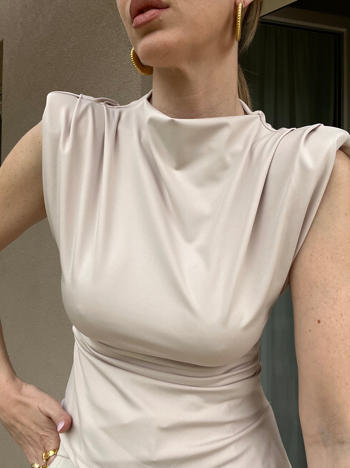 TOP ISABEL
