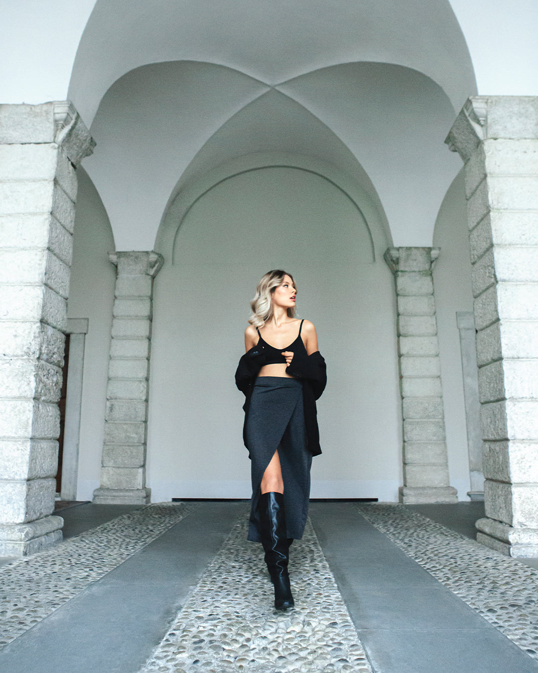 GONNA NURA GREY Capsule by Samantha