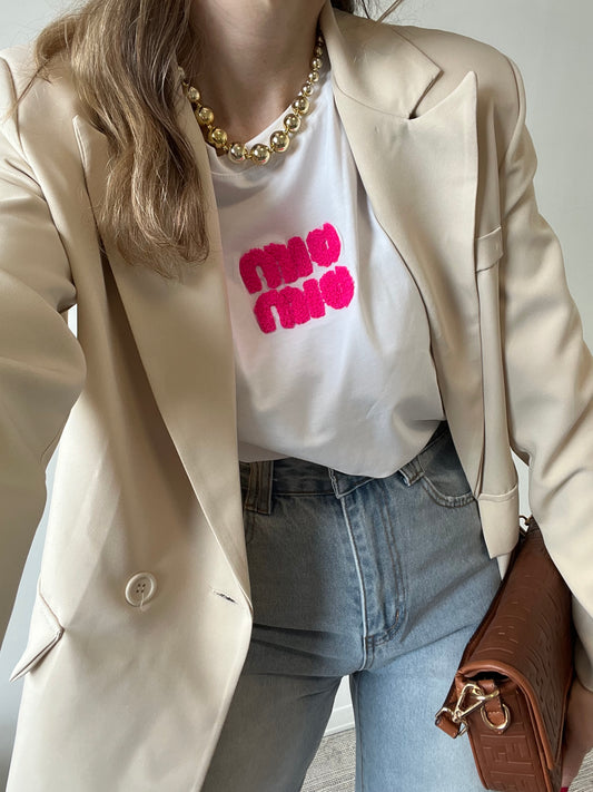 T-shirt boucle