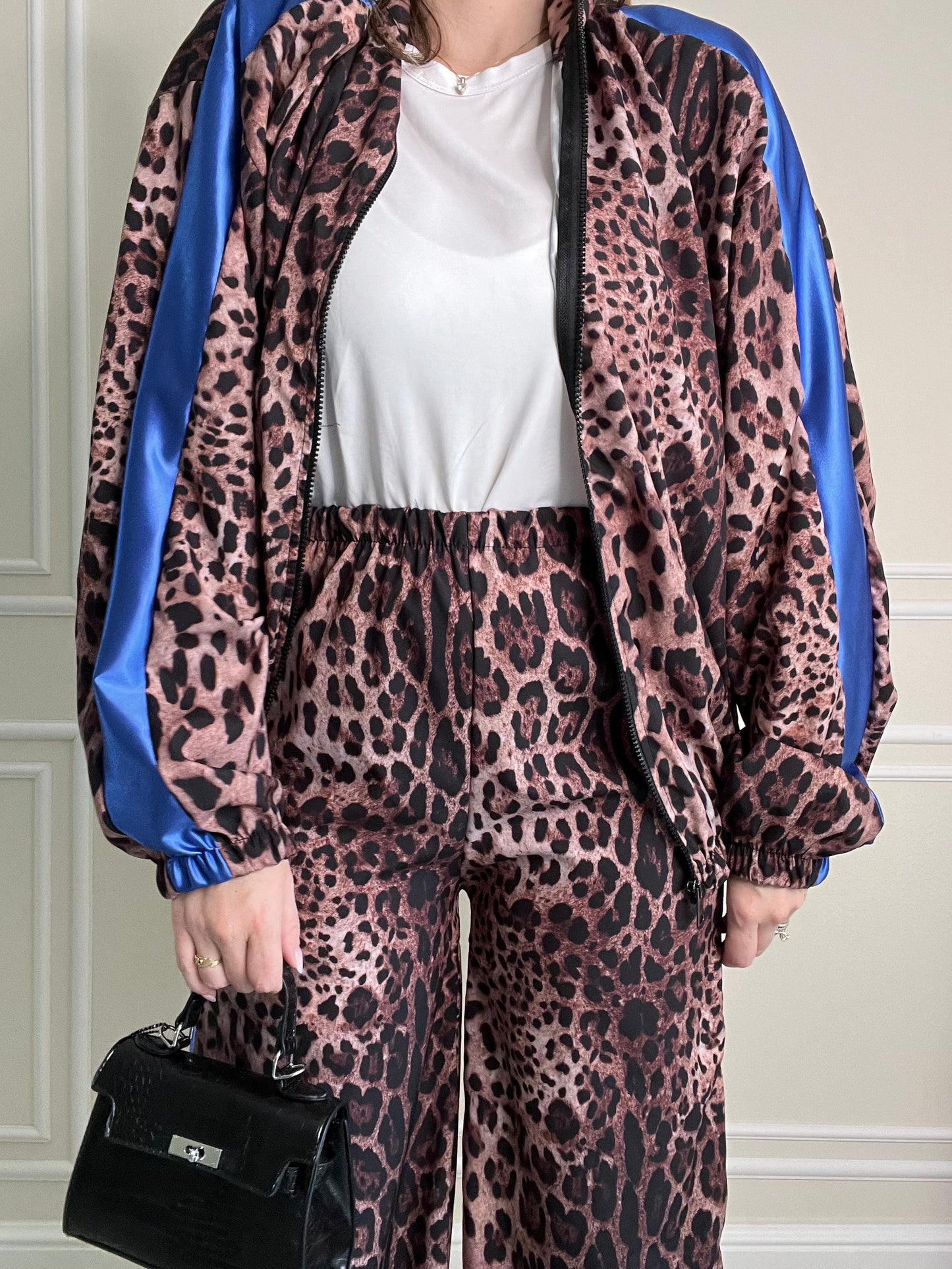 TUTA SPORTY ANIMALIER